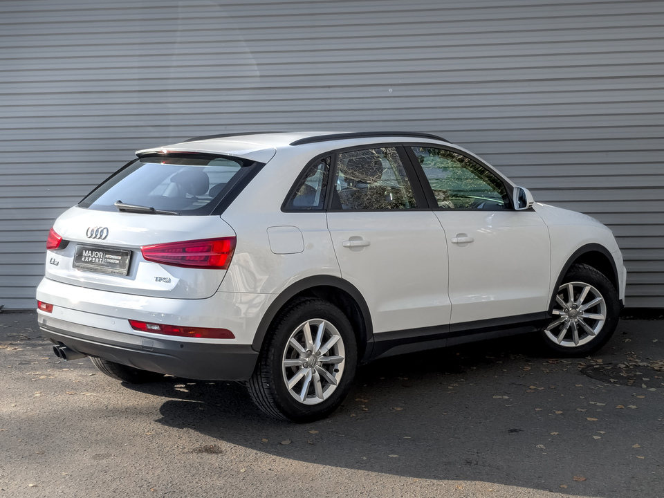 car-card-slide Audi Q3 2018 108 872км фото №5