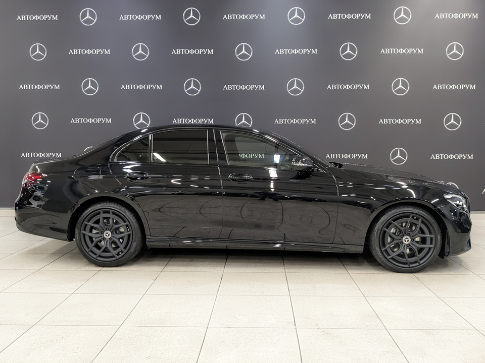 Mercedes-Benz E-Класс 2020 64 361км фото №4