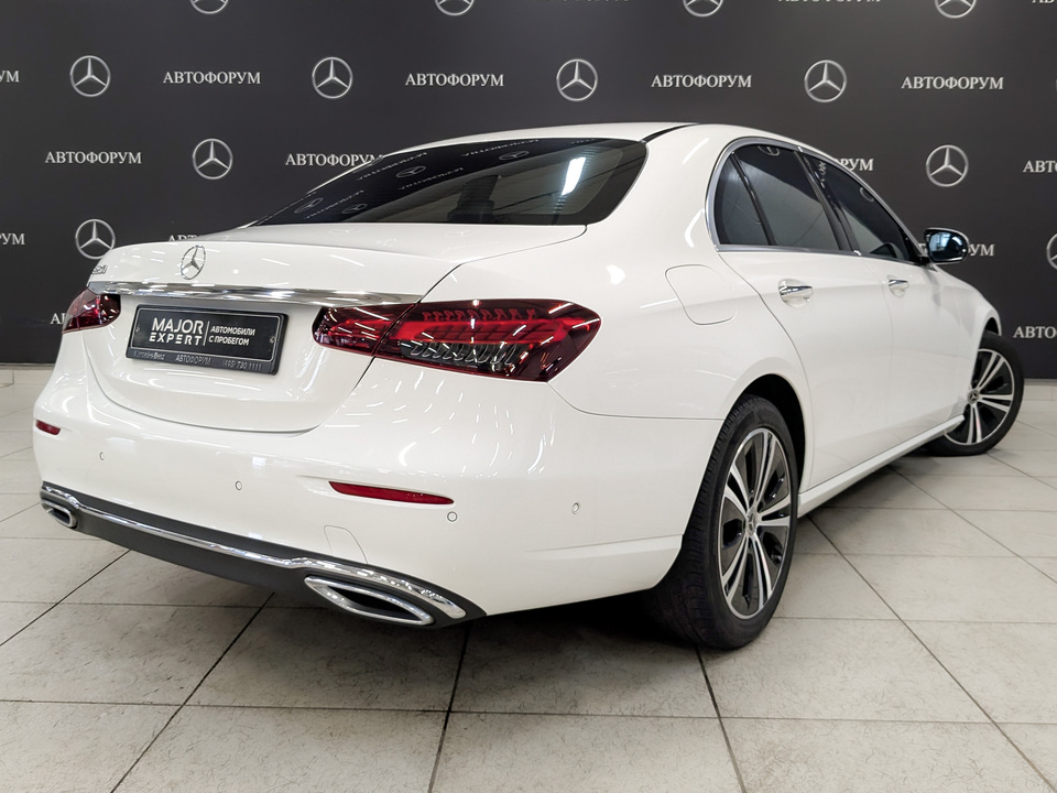 Mercedes-Benz E-Класс 2021 92 500км фото №5