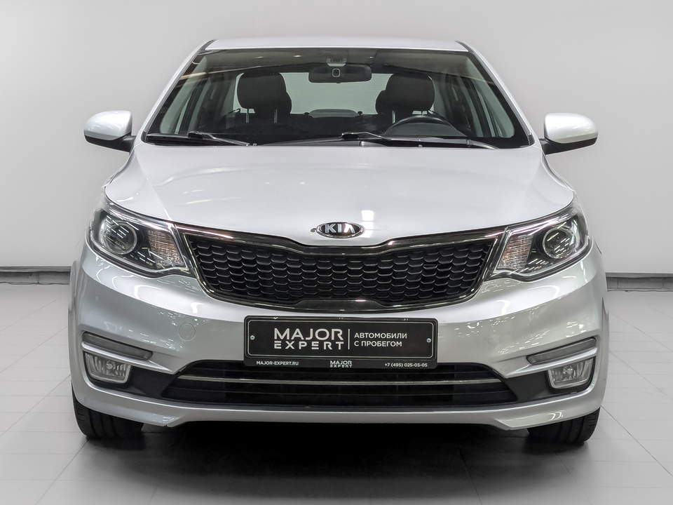car-card-slide Kia Rio 2017 86 668км фото №2