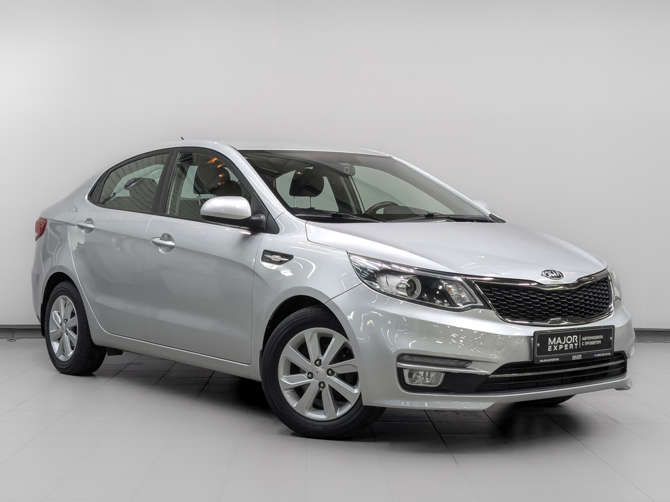 car-card-slide Kia Rio 2017 86 668км фото №3