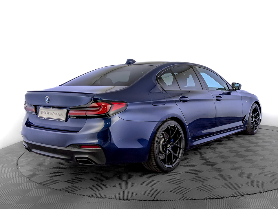 car-card-slide BMW 5 серии 2019 136 185км фото №5