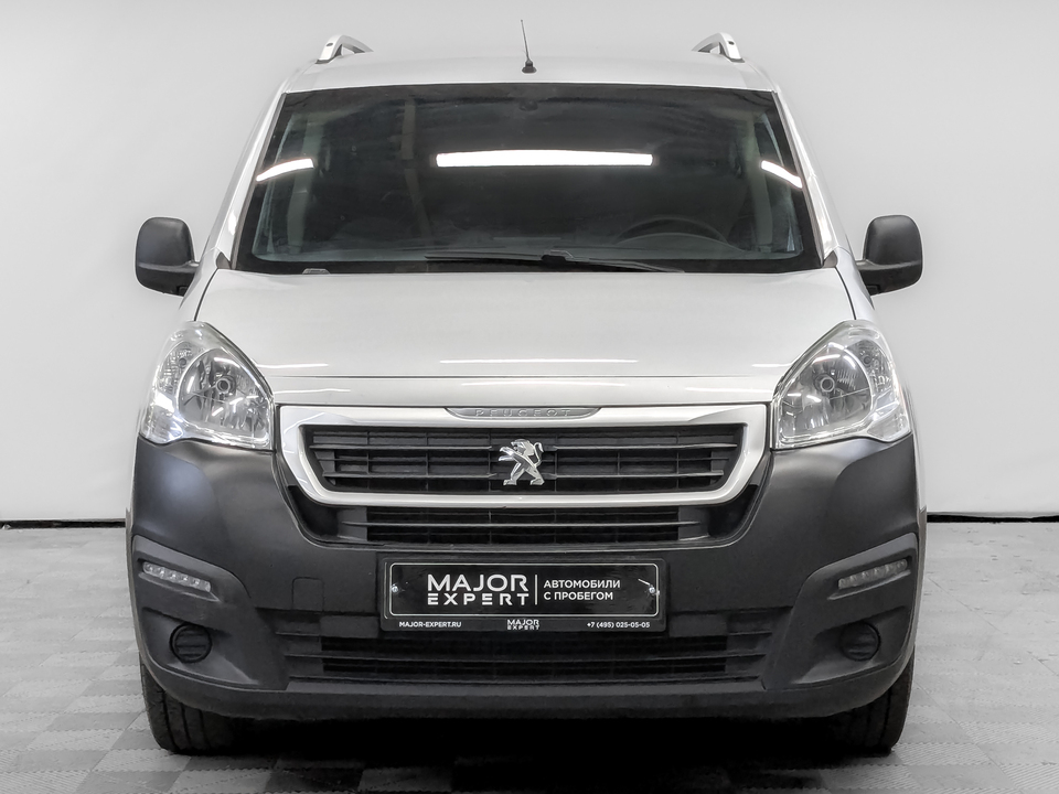 car-card-slide Peugeot Partner 2021 116 372км фото №2