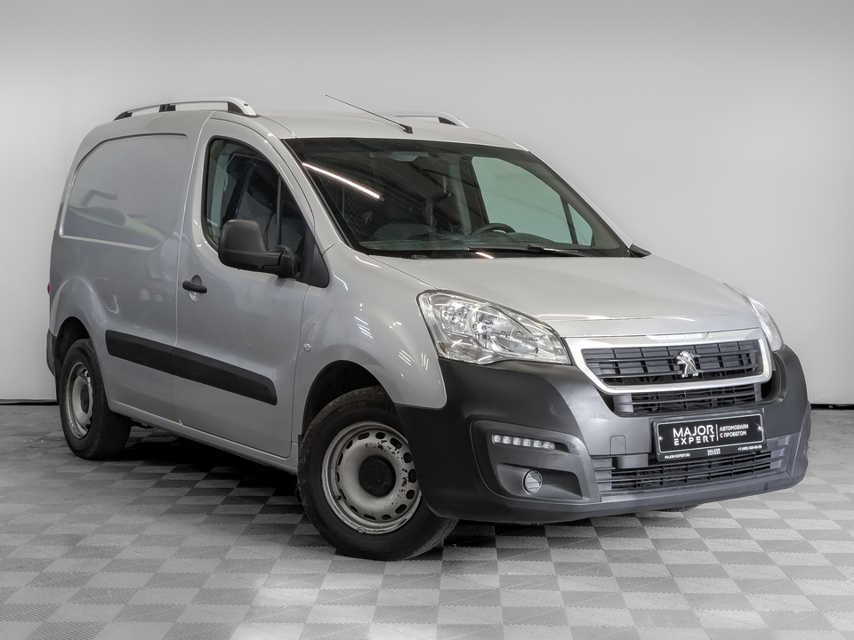 car-card-slide Peugeot Partner 2021 116 372км фото №3