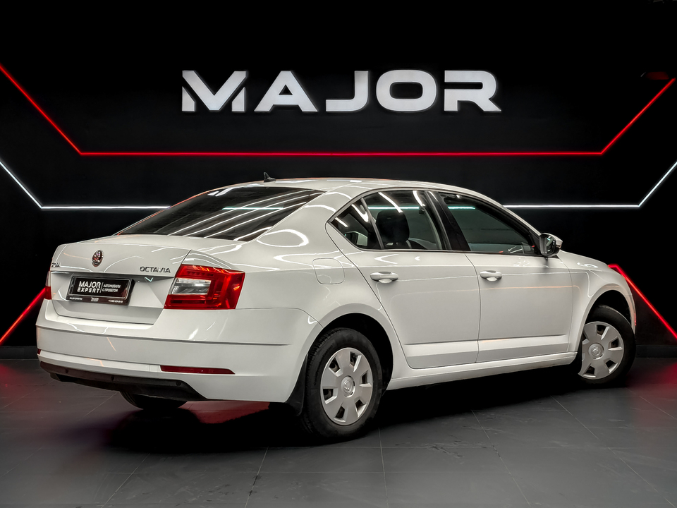 Skoda Octavia 2020 97 624км фото №5