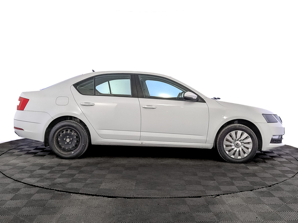 Skoda Octavia 2020 117 592км фото №4