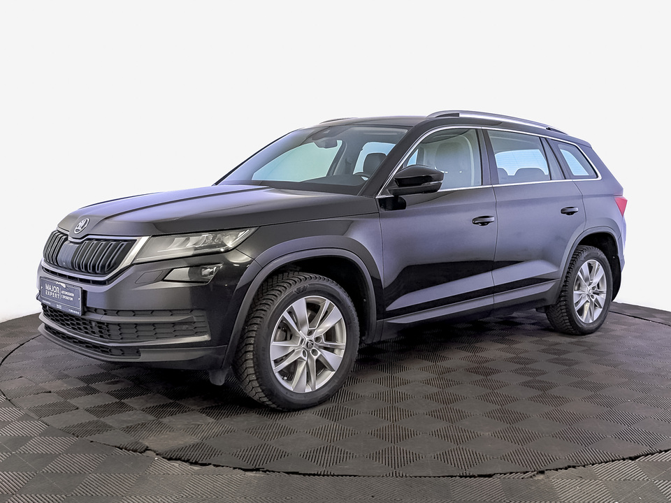 car-card-slide Skoda Kodiaq 2021 124 853км фото №1