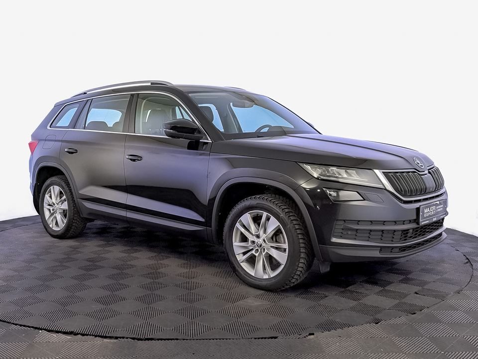 car-card-slide Skoda Kodiaq 2021 124 853км фото №3