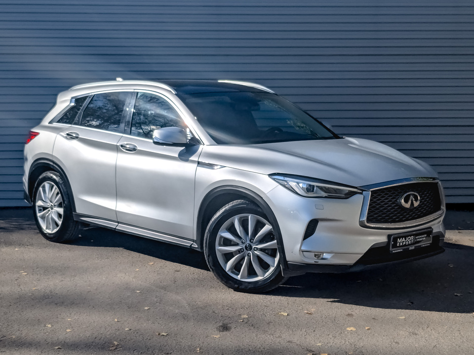 car-card-slide Infiniti QX50 2018 112 694км фото №3