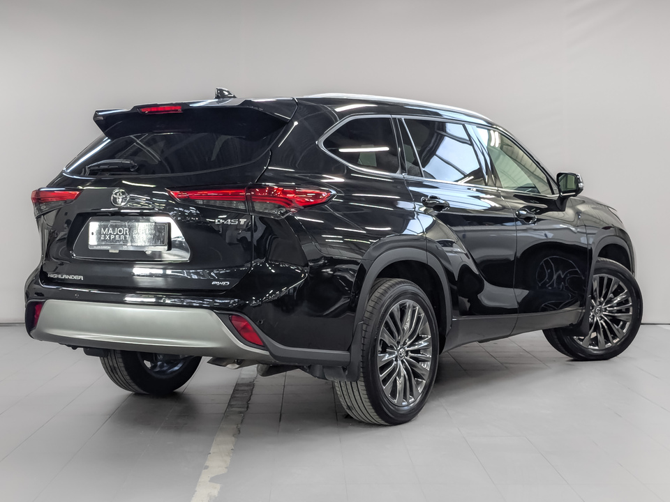Toyota Highlander 2025 5 585км фото №5
