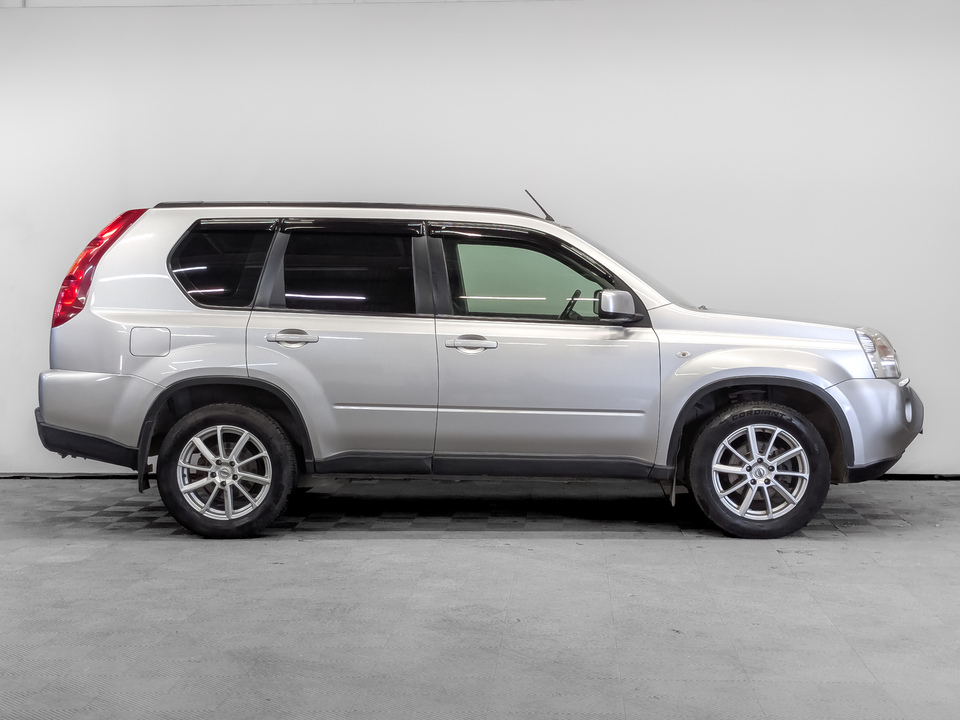 car-card-slide Nissan X-Trail 2010 142 335км фото №4