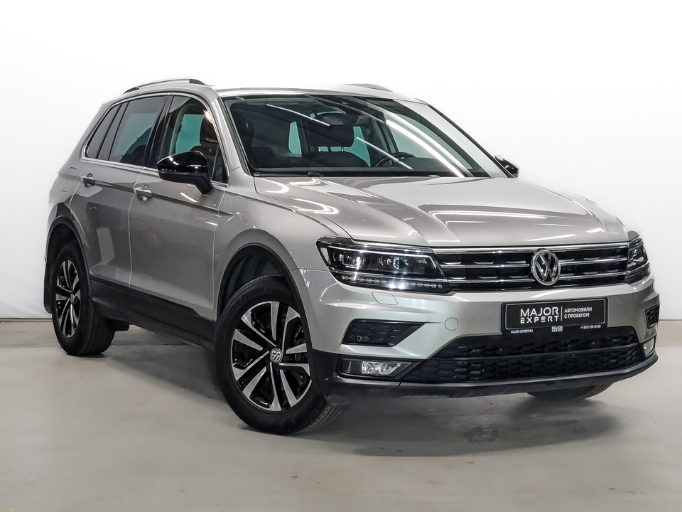 car-card-slide Volkswagen Tiguan 2020 102 774км фото №3