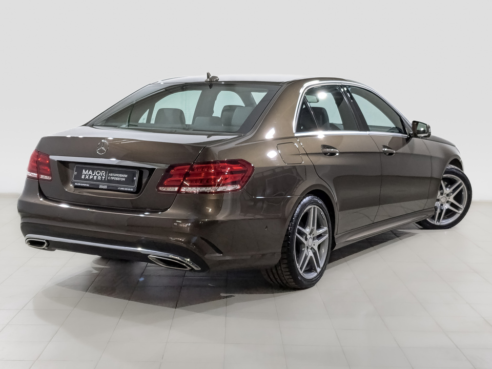 Mercedes-Benz E-Класс 2015 73 500км фото №5