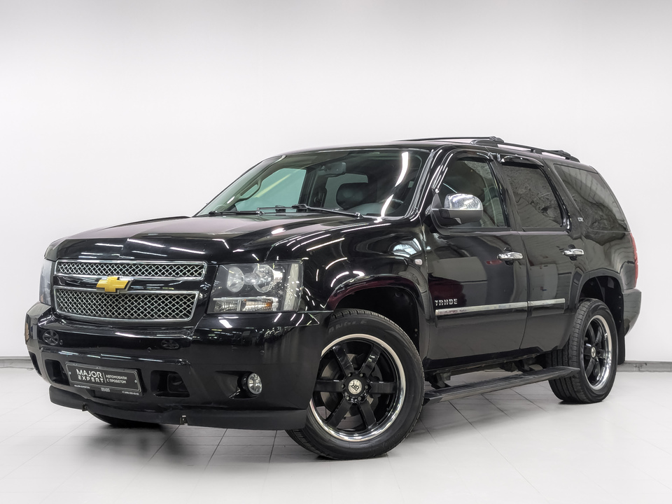 car-card-slide Chevrolet Tahoe 2013 86 663км фото №1