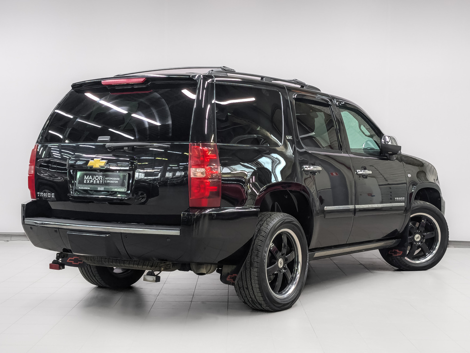 car-card-slide Chevrolet Tahoe 2013 86 663км фото №5