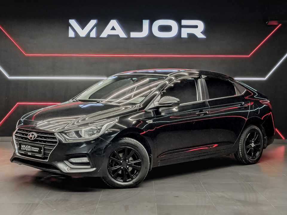 car-card-slide Hyundai Solaris 2017 118 170км фото №1