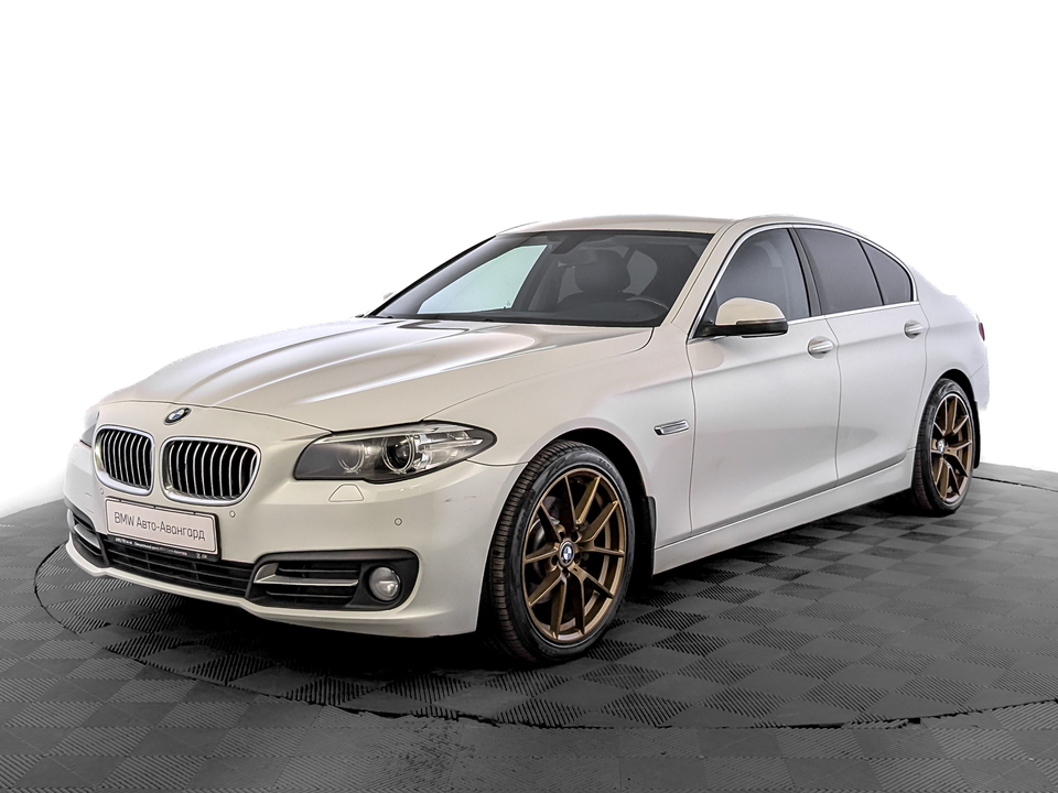 car-card-slide BMW 5 серии 2014 179 151км фото №1