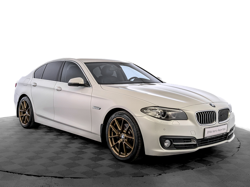 car-card-slide BMW 5 серии 2014 179 151км фото №3