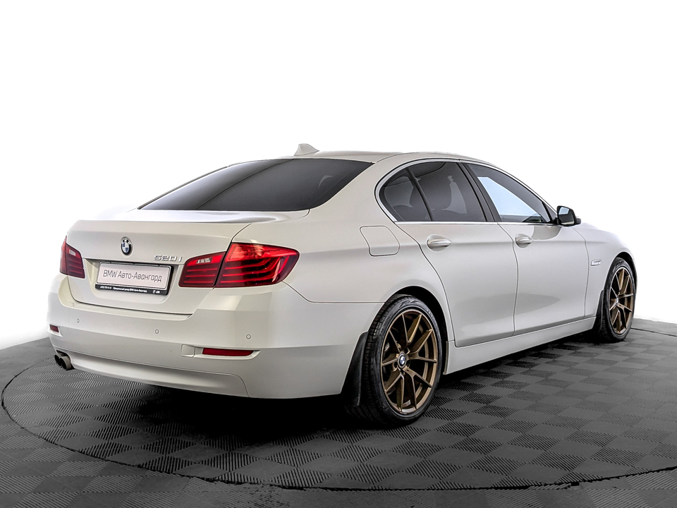 car-card-slide BMW 5 серии 2014 179 151км фото №5