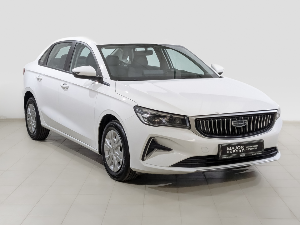 car-card-slide Geely Emgrand 7 II 2024 43 608км фото №3