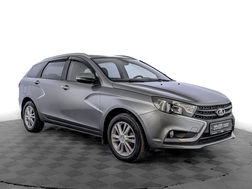 car-card-slide Lada Vesta 2019 52 542км фото №3