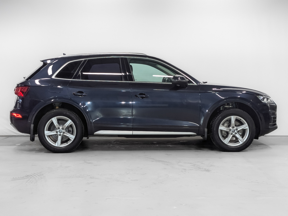 car-card-slide Audi Q5 2017 161 771км фото №4