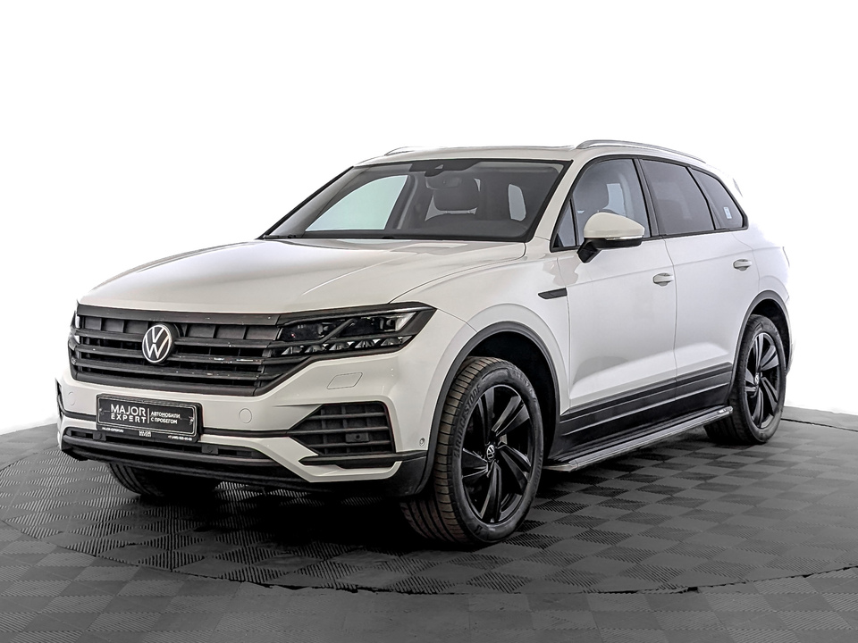 car-card-slide Volkswagen Touareg 2021 49 441км фото №1