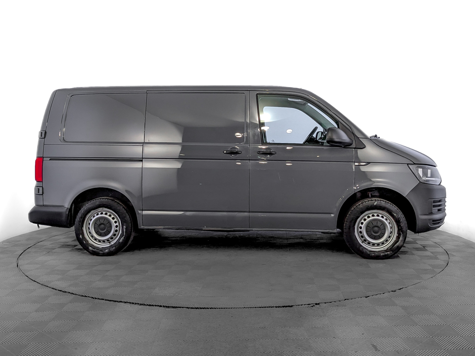 car-card-slide Volkswagen Transporter 2017 112 881км фото №4