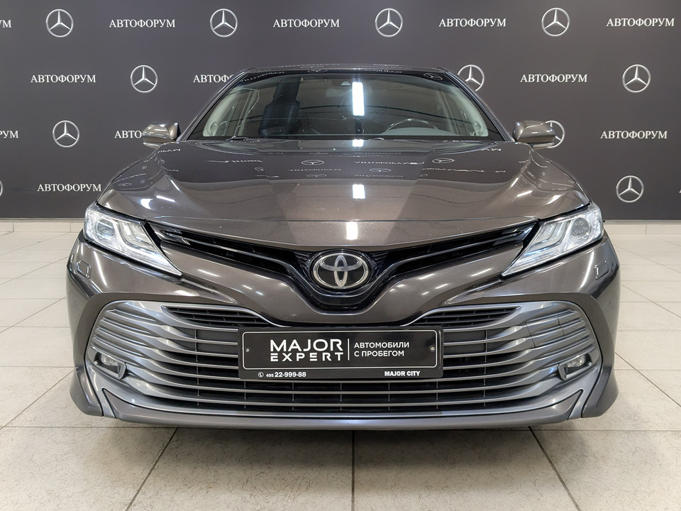 car-card-slide Toyota Camry 2020 150 000км фото №2