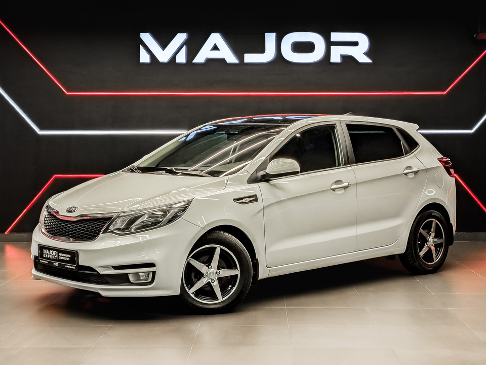 car-card-slide Kia Rio 2017 104 038км фото №1
