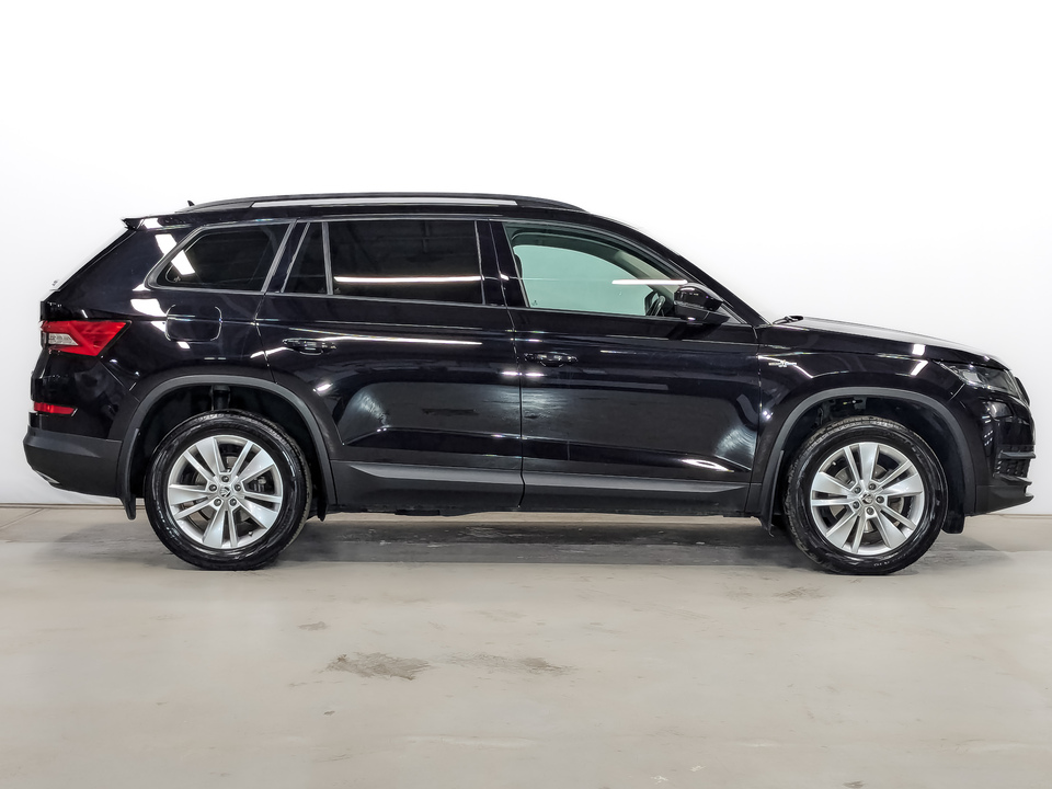 car-card-slide Skoda Kodiaq 2018 95 313км фото №4