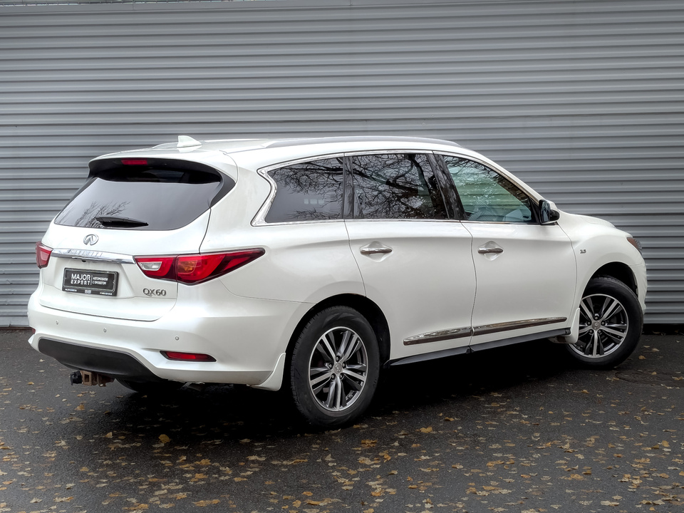 Infiniti QX60 2018 121 132км фото №5