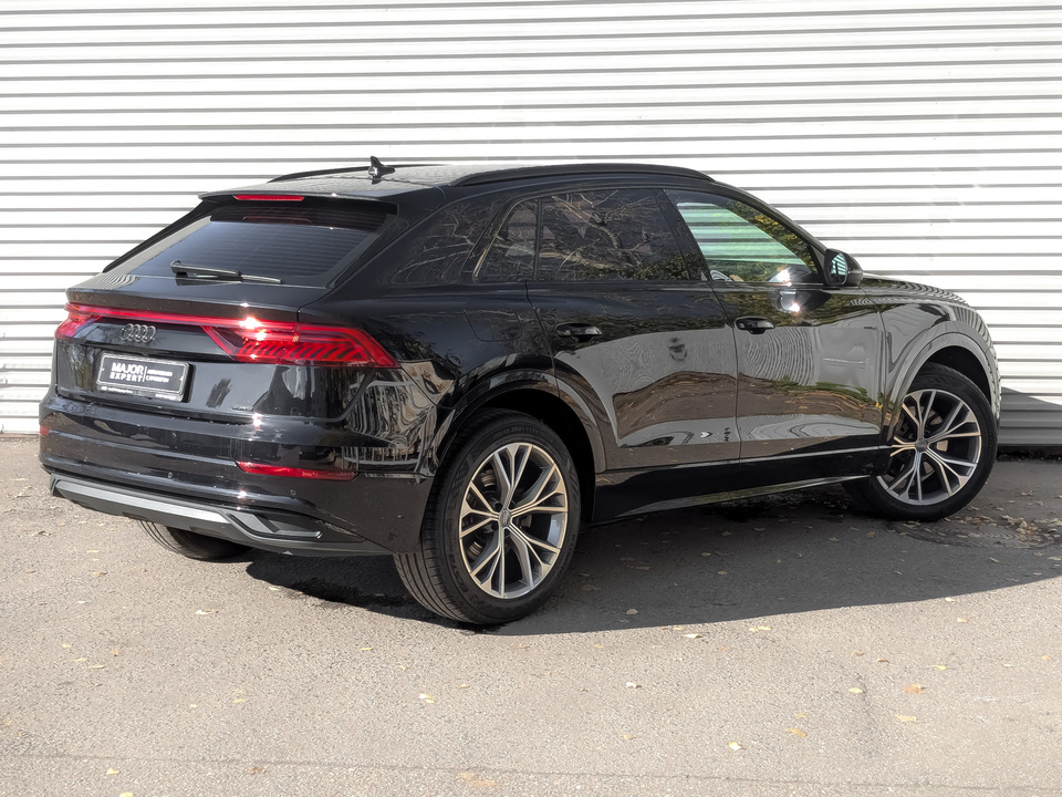 Audi Q8 2019 130 939км фото №5