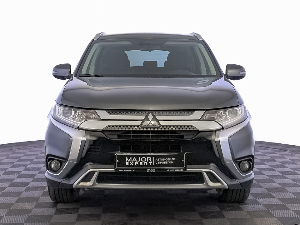 car-card-slide Mitsubishi Outlander 2019 53 424км фото №2