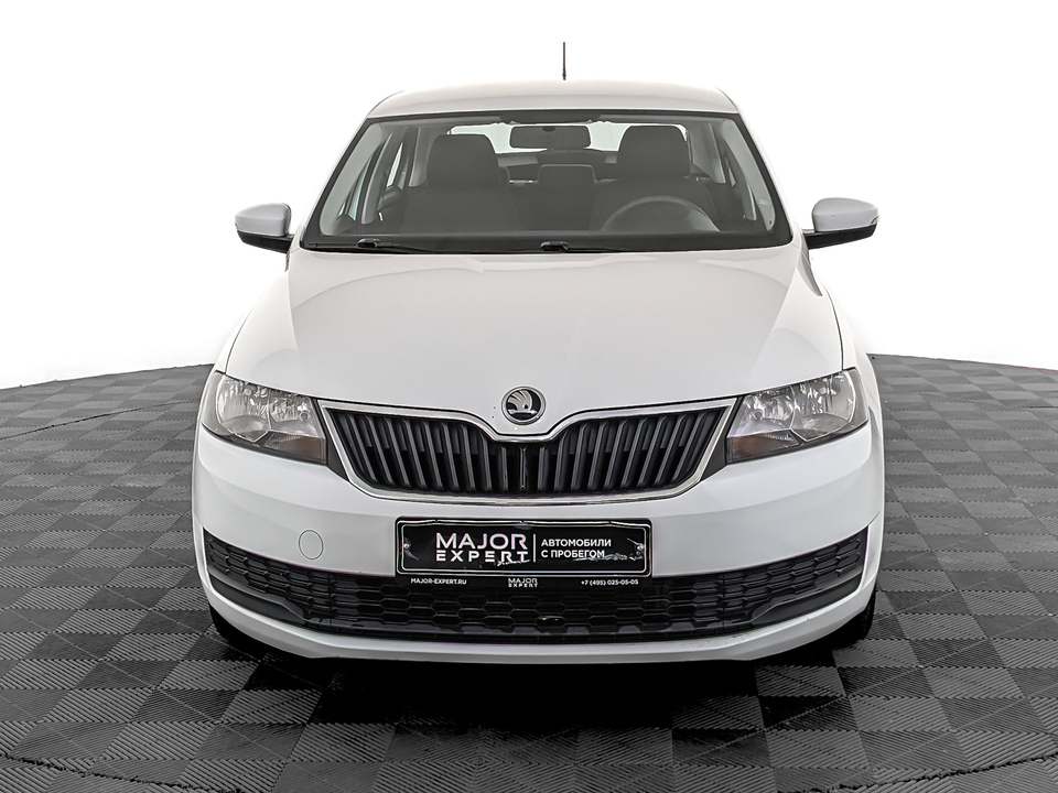 car-card-slide Skoda Rapid 2018 91 580км фото №2