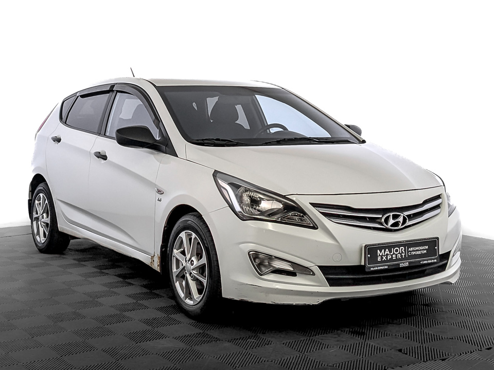 car-card-slide Hyundai Solaris 2014 124 658км фото №3