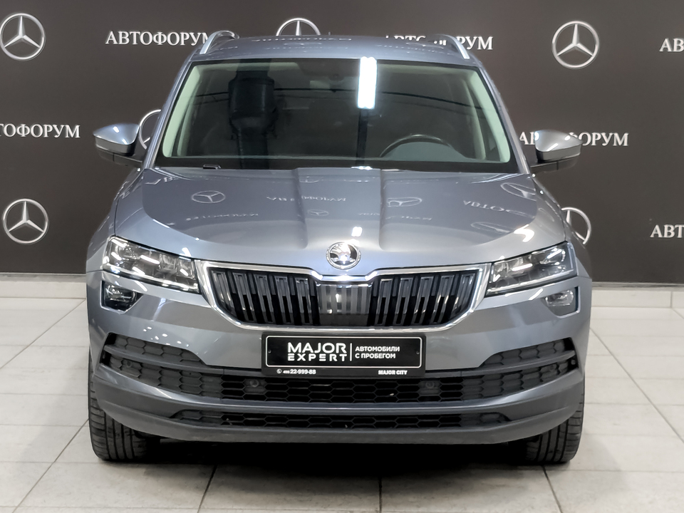 car-card-slide Skoda Karoq 2021 45 000км фото №2