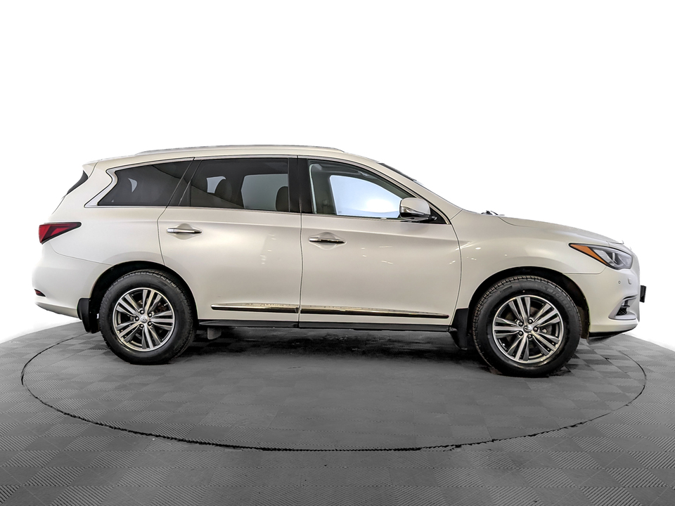 Infiniti QX60 2016 141 708км фото №4