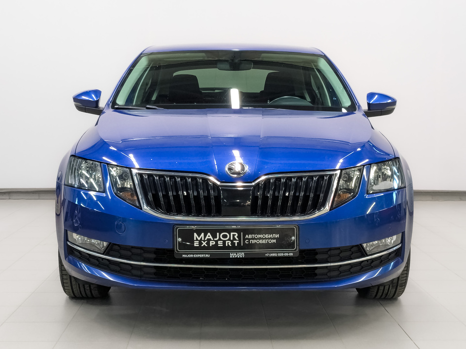 car-card-slide Skoda Octavia 2019 65 479км фото №2