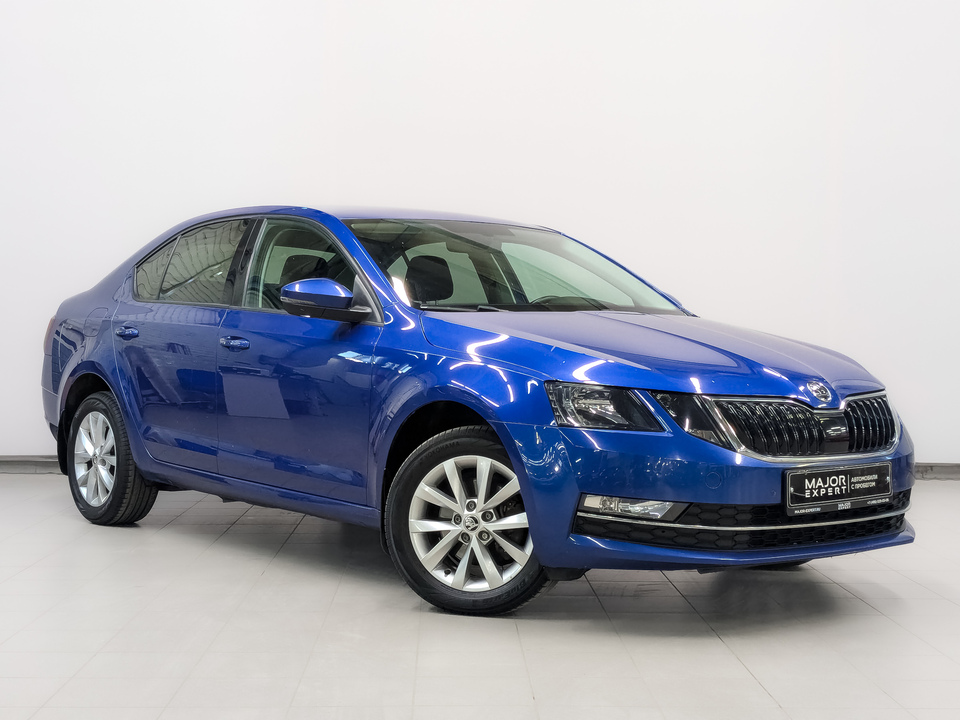 car-card-slide Skoda Octavia 2019 65 479км фото №3