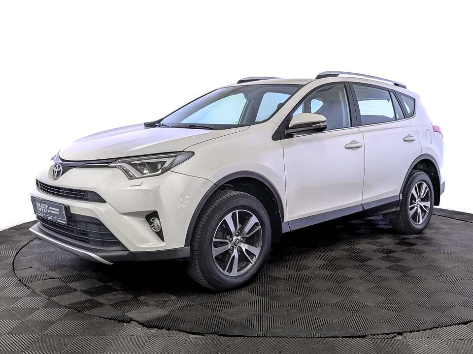 car-card-slide Toyota Rav-4 2017 74 828км фото №1