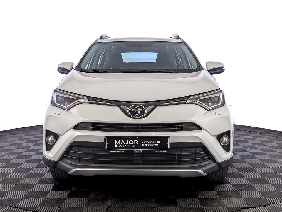 car-card-slide Toyota Rav-4 2017 74 828км фото №2