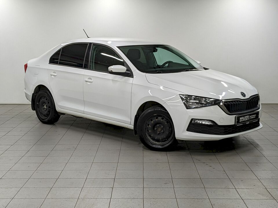 car-card-slide Skoda Rapid II 2021 227 518км фото №3