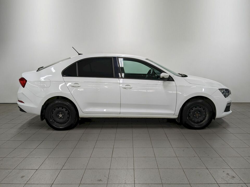 car-card-slide Skoda Rapid II 2021 227 518км фото №4