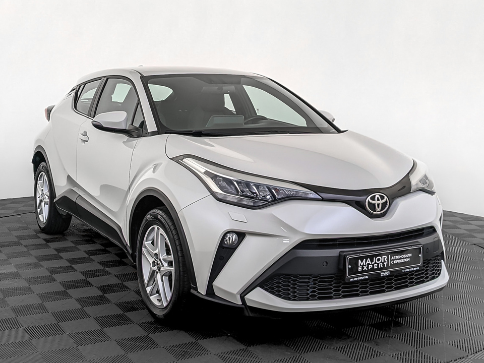car-card-slide Toyota C-HR 2021 54 712км фото №3