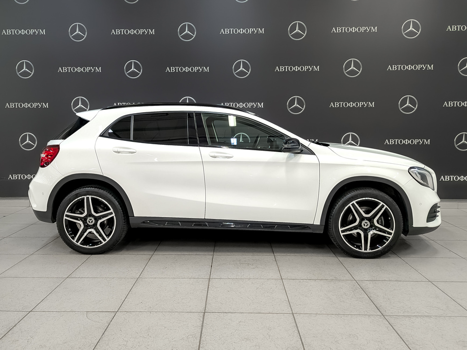 Mercedes-Benz GLA 2018 95 501км фото №4