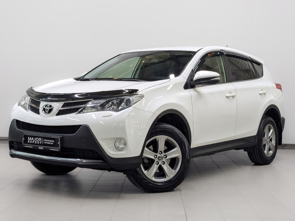 car-card-slide Toyota Rav-4 2015 175 987км фото №1