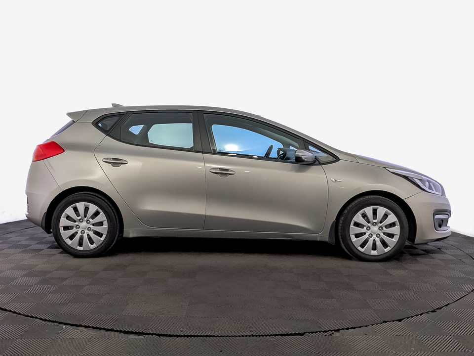 Kia Ceed 2017 100 294км фото №4