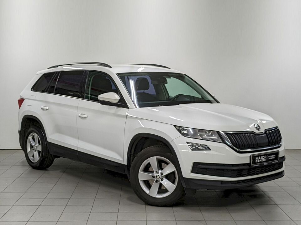 car-card-slide Skoda Kodiaq 2019 215 900км фото №3