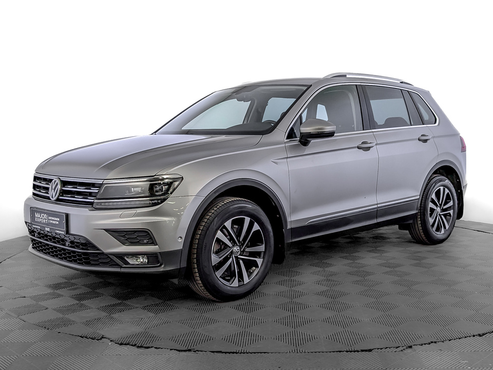 car-card-slide Volkswagen Tiguan 2018 89 711км фото №1